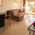 Encosta Da Orada By Ocvillas * Αλμπουφέιρα
