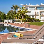Encosta Da Orada By Ocvillas * Αλμπουφέιρα